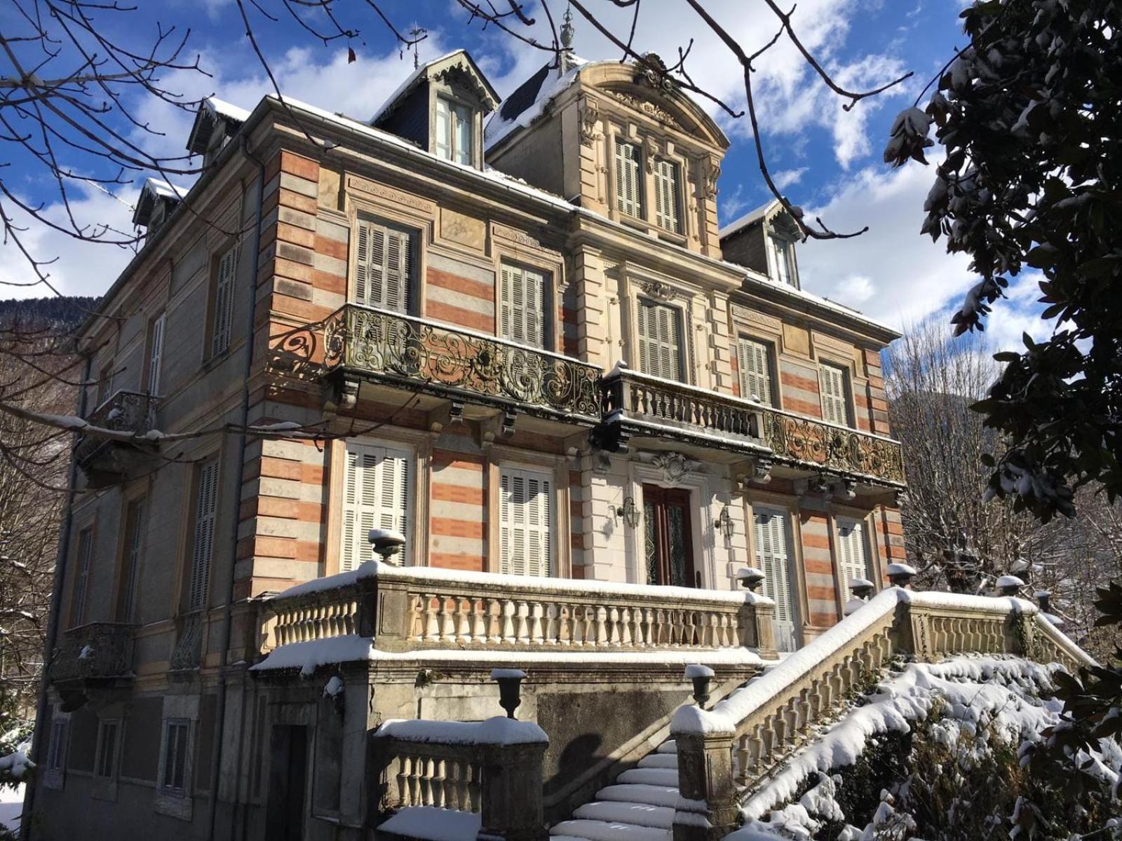 Villa Du Lys Bagneres-de-Luchon Екстер'єр фото
